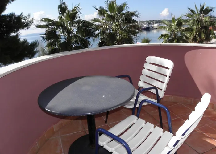 Monika Apartamento *