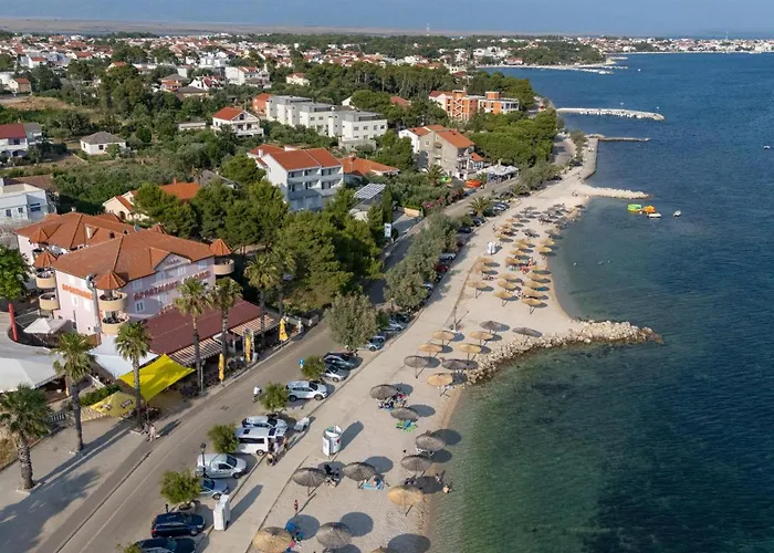 Apartamento Monika Vir