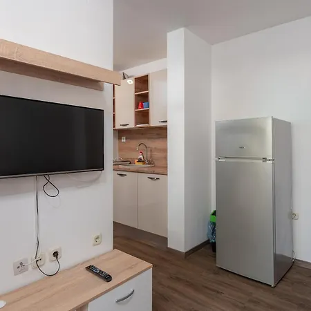 Monika Appartement *