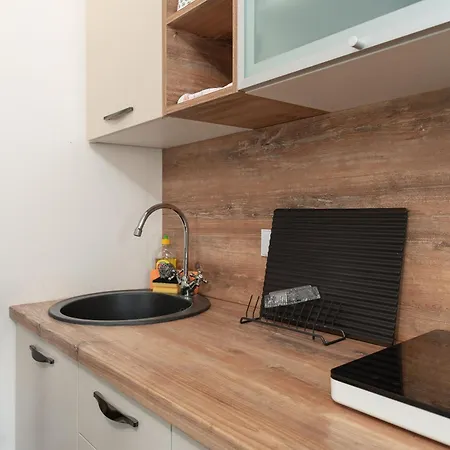 Apartament Monika Vir